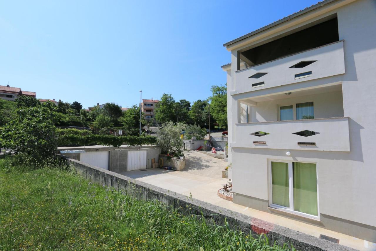Apartments Mirjana Šilo Exterior foto